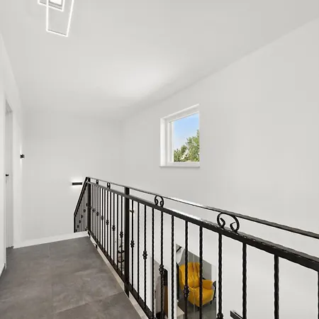 Brtonigla, Luksuzna Kuca Sa Pogledom Na *